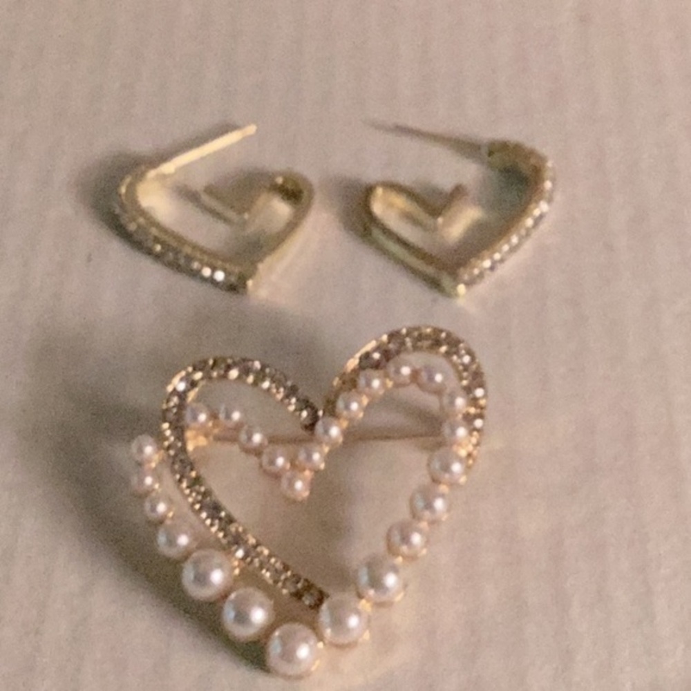 HEART PERL BROOCH and EARRINGS